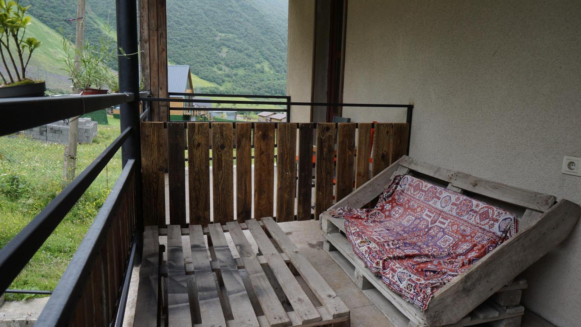 Hotel Arte In Kazbegi Extérieur photo