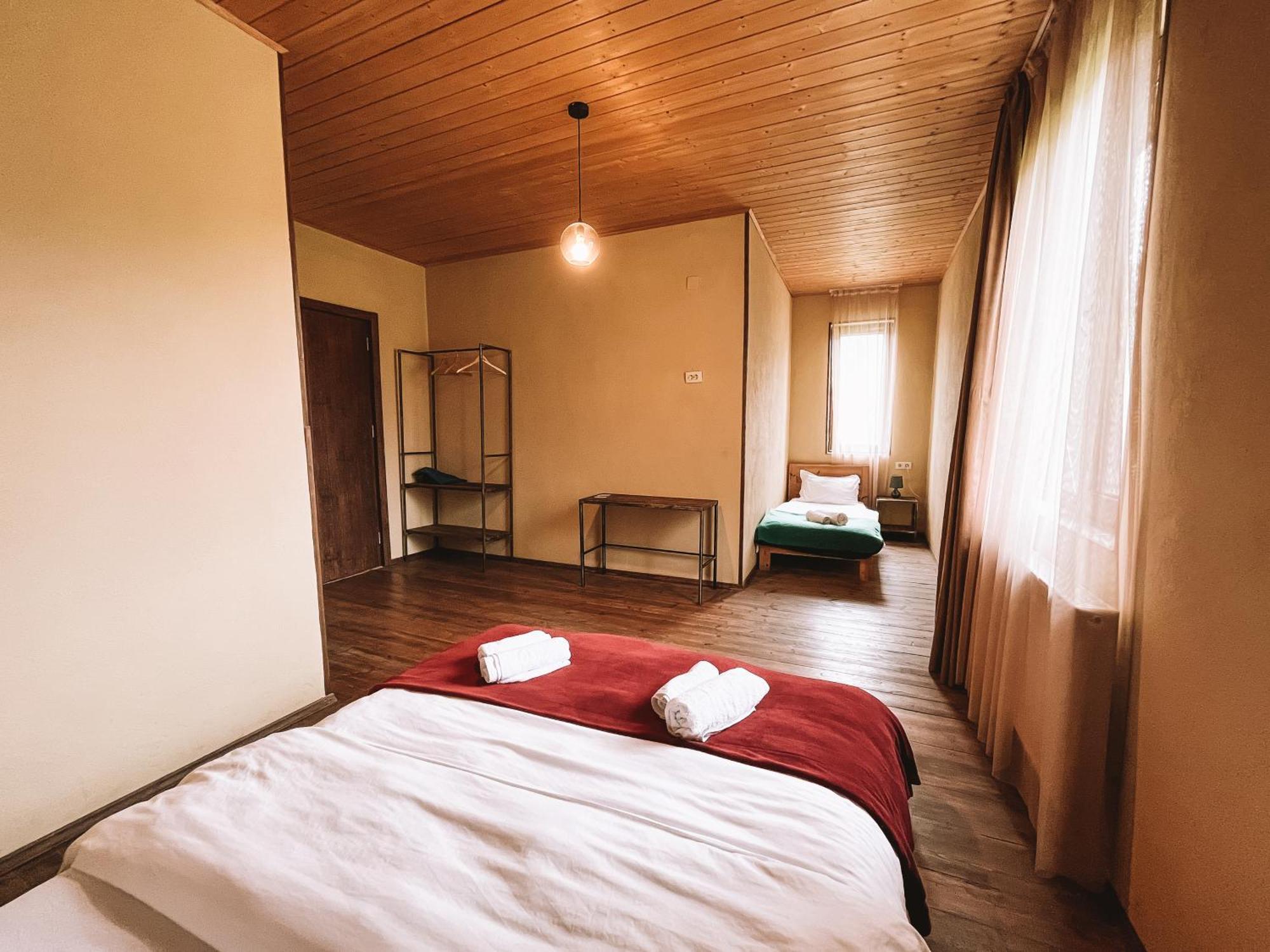 Hotel Arte In Kazbegi Extérieur photo