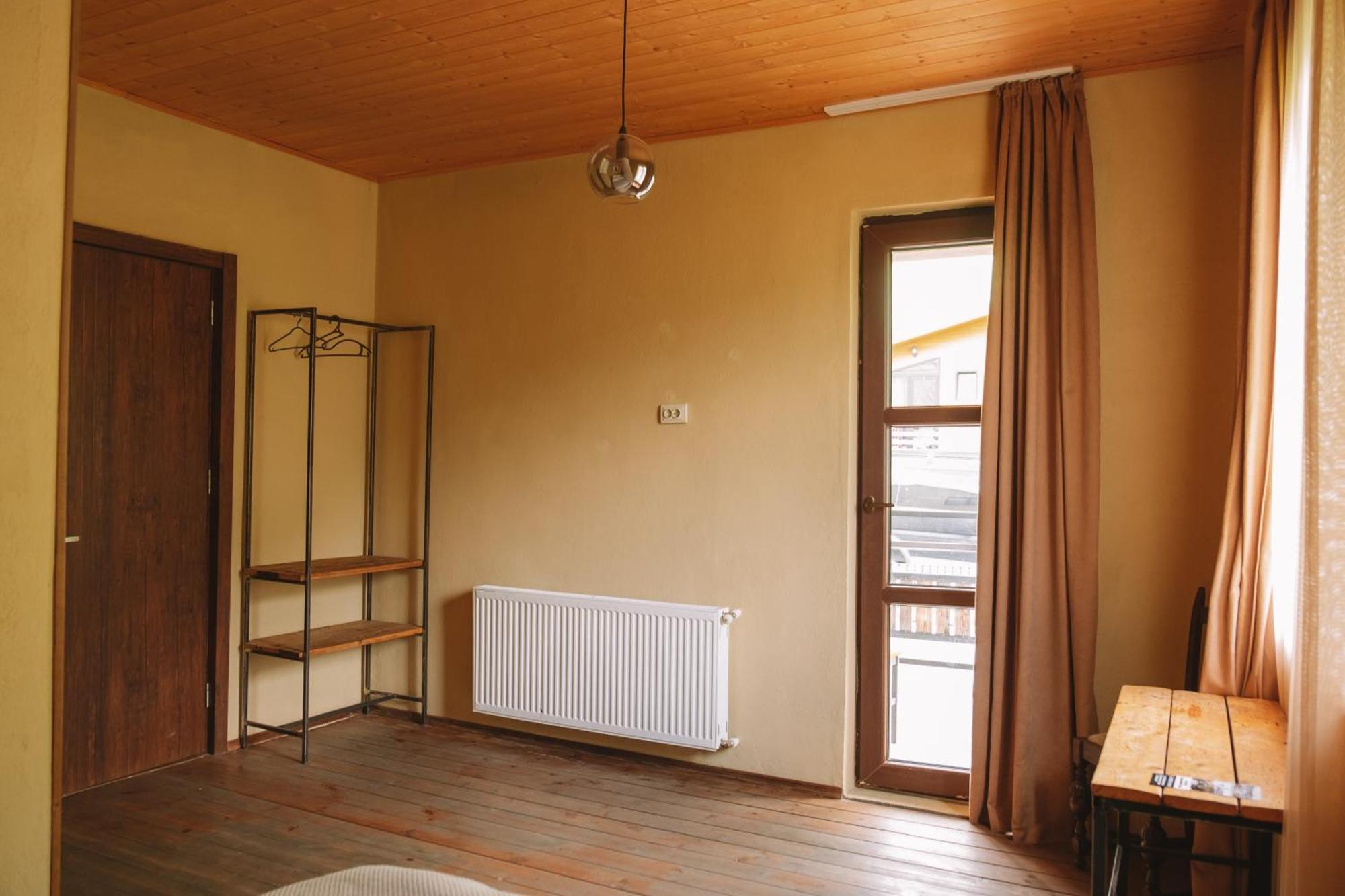 Hotel Arte In Kazbegi Extérieur photo